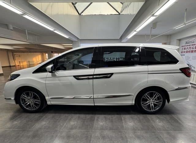 
								Honda Elysion, 2021 full									