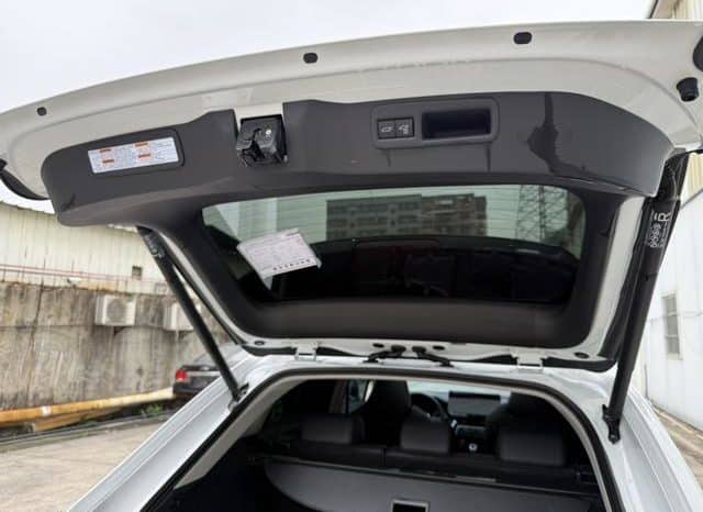 
								Toyota Venza, 2022 full									
