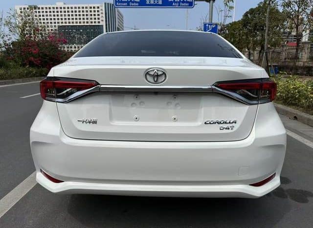 
								Toyota Corolla (XII), 2020 full									