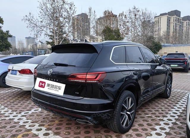 
								Volkswagen Touareg, 2020 full									