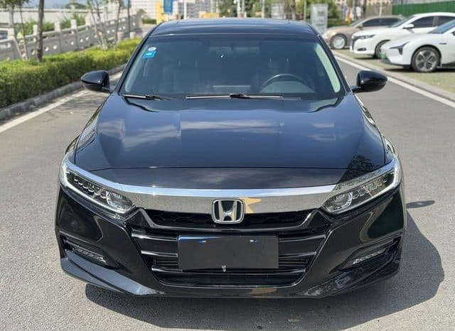 
								Honda Accord, 2020 full									