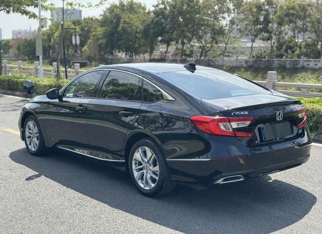
								Honda Accord, 2020 full									