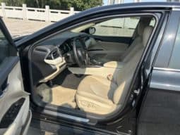 
										Toyota Camry, 2021 full									