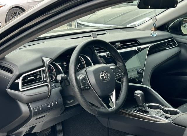 
								Toyota Camry, 2020 full									