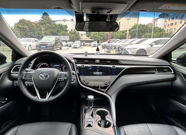 
								Toyota Camry, 2020 full									
