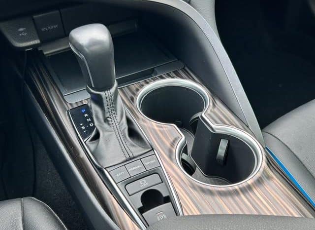 
								Toyota Camry, 2020 full									