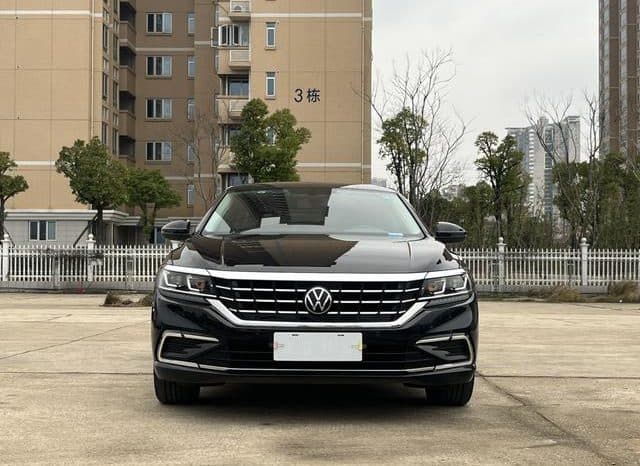 
								Volkswagen Passat, 2021 full									
