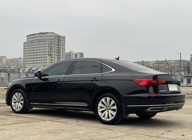 
								Volkswagen Passat, 2021 full									