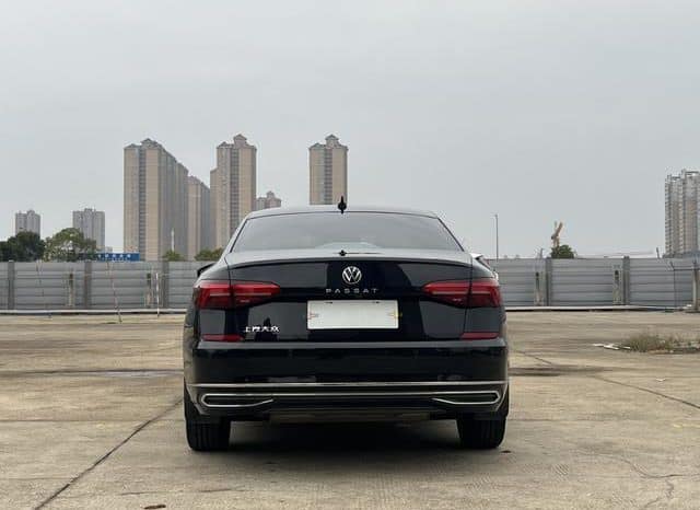 
								Volkswagen Passat, 2021 full									
