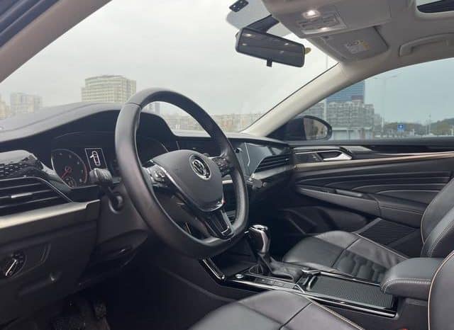 
								Volkswagen Passat, 2021 full									