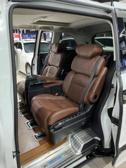 
										Honda Elysion, 2020 full									