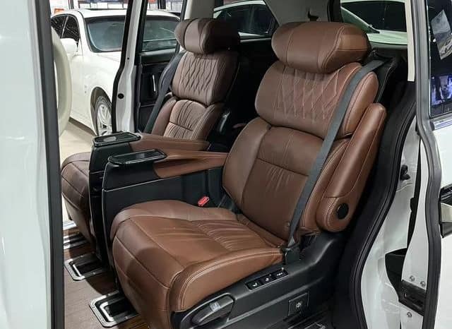 
								Honda Elysion, 2020 full									
