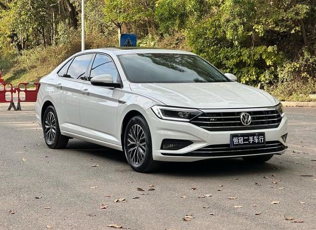 
								Volkswagen Jetta, 2020 full									