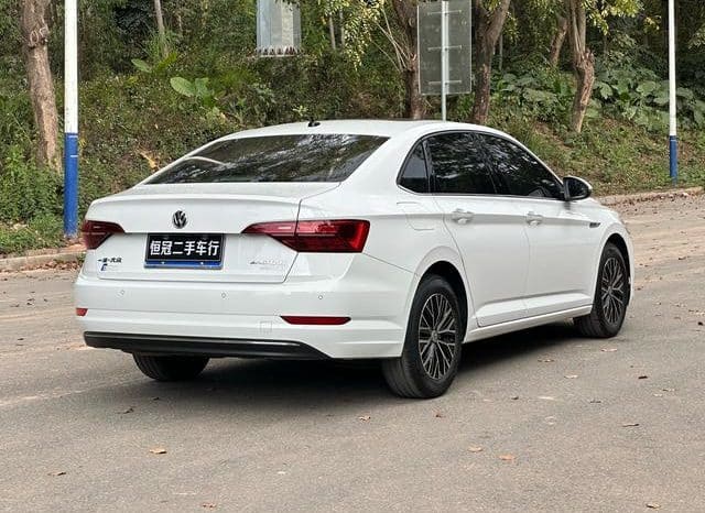 
								Volkswagen Jetta, 2020 full									