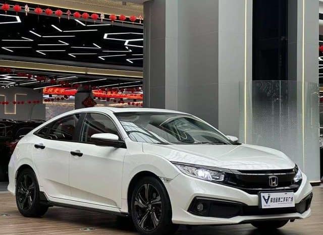 
								Honda Civic, 2021 full									