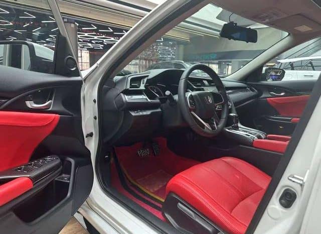 
								Honda Civic, 2021 full									