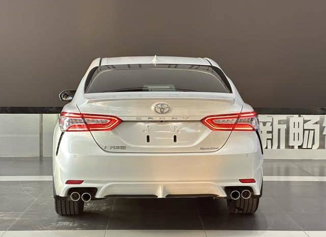 
								Toyota Camry, 2022 full									