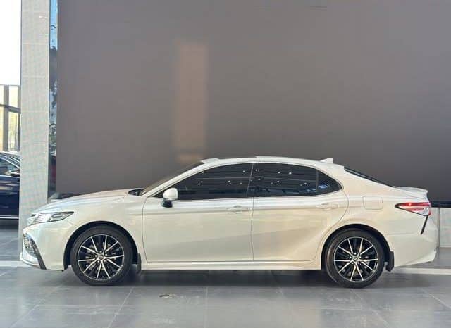 
								Toyota Camry, 2022 full									