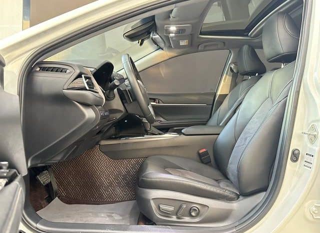 
								Toyota Camry, 2022 full									