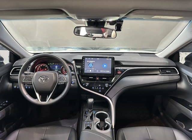 
								Toyota Camry, 2022 full									