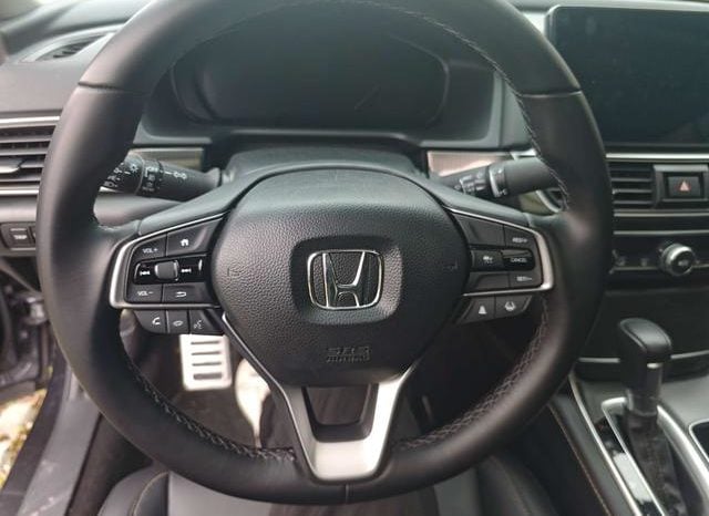 
								Honda Accord, 2023 full									