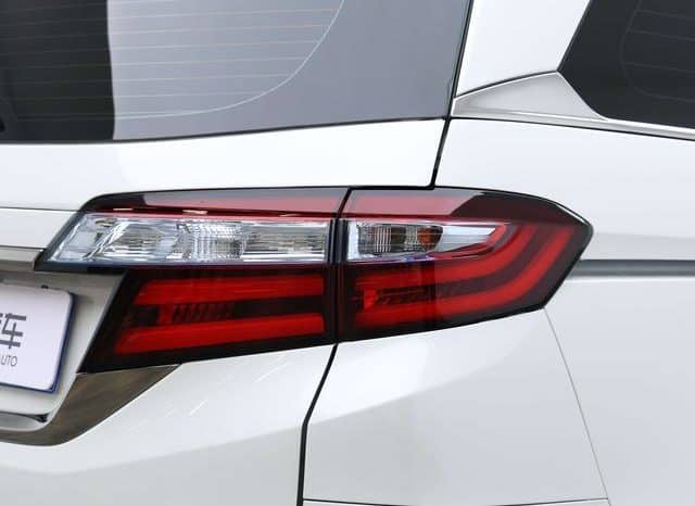 
								Honda Odyssey, 2021 full									