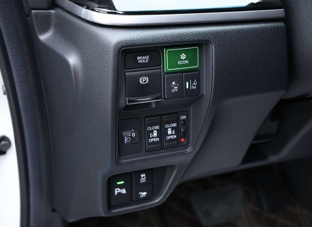 
								Honda Odyssey, 2021 full									