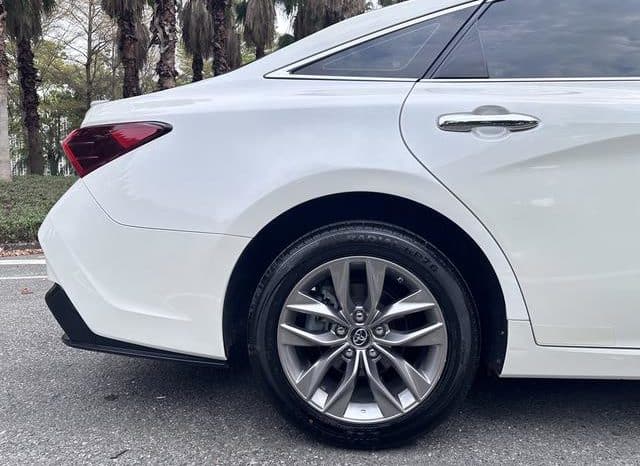 
								Toyota Avalon, 2021 full									
