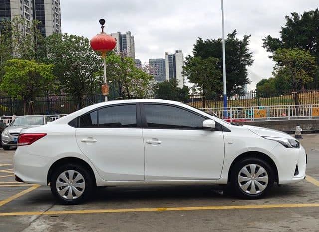 
								Toyota YARiS L Enjoy, 2021 full									