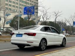 
										Volkswagen Jetta, 2022 full									