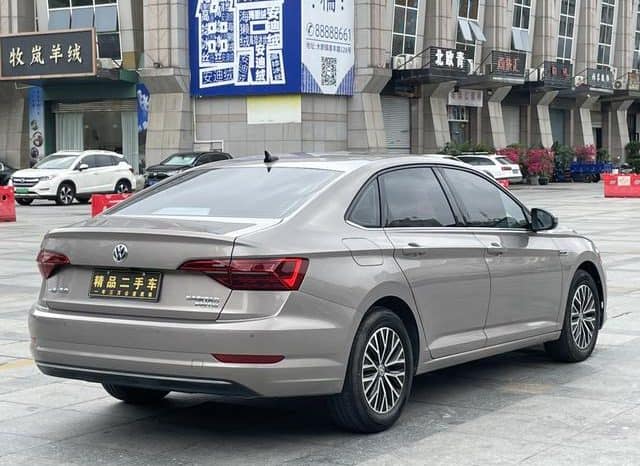 
								Volkswagen Jetta, 2021 full									