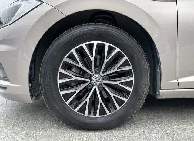 
								Volkswagen Jetta, 2021 full									