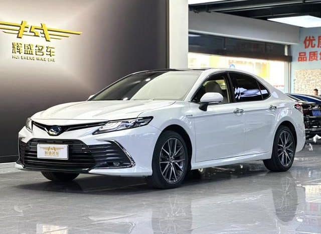 
								Toyota Camry, 2021 full									