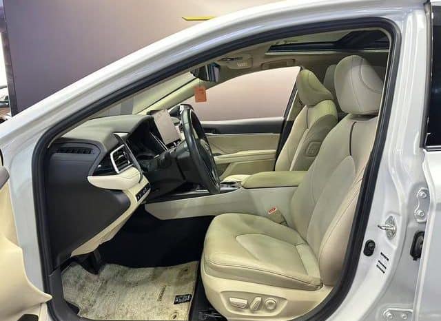 
								Toyota Camry, 2021 full									