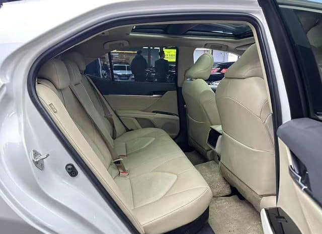 
								Toyota Camry, 2021 full									