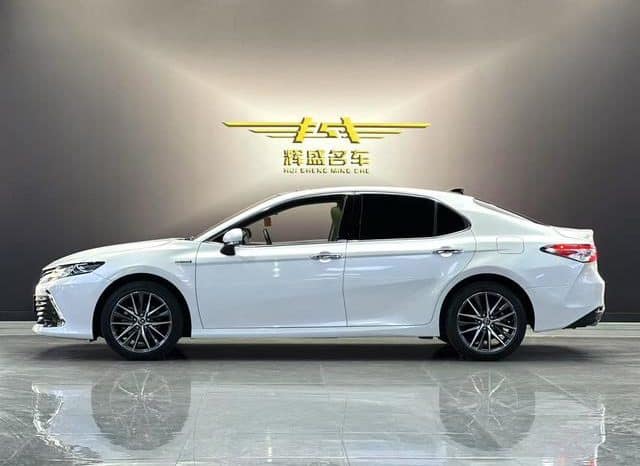 
								Toyota Camry, 2021 full									