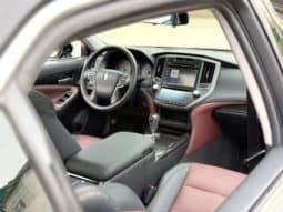 
										Toyota Crown, 2020 full									