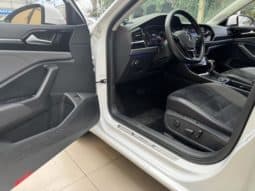 
										Volkswagen Jetta, 2020 full									