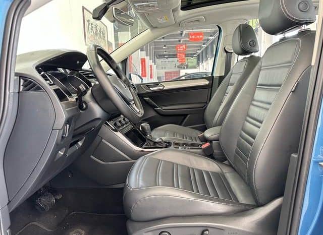 
								Volkswagen Touran L, 2020 full									