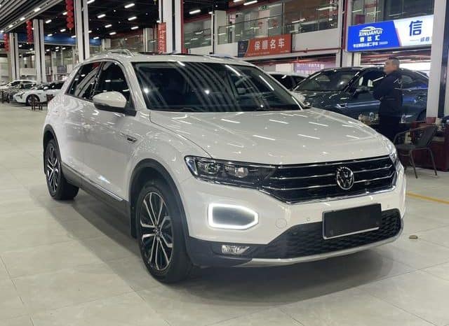 
								Volkswagen T-Roc, 2022 full									