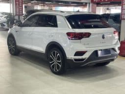 
										Volkswagen T-Roc, 2022 full									