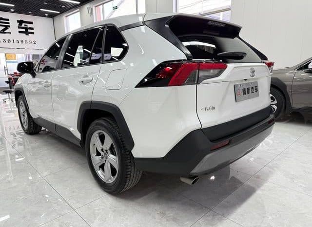 
								Toyota RAV4 (IV), 2021 full									