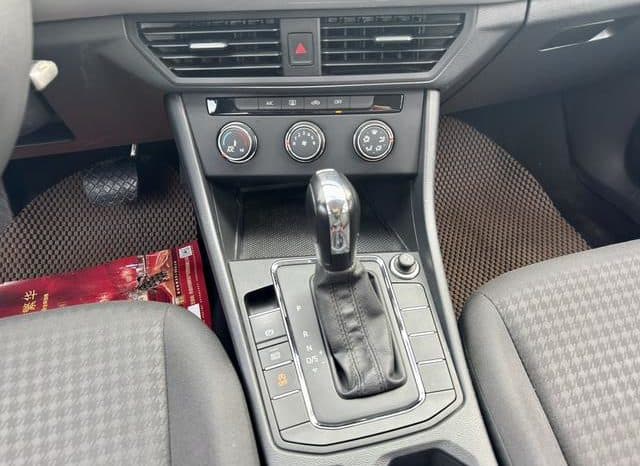 
								Volkswagen Bora, 2021 full									