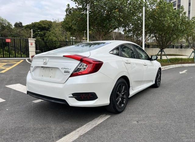 
								Honda Civic, 2020 full									