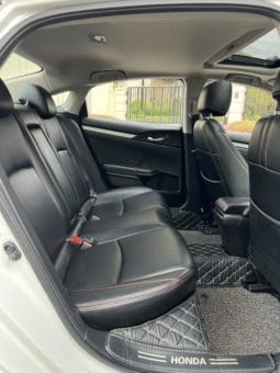 
										Honda Civic, 2020 full									