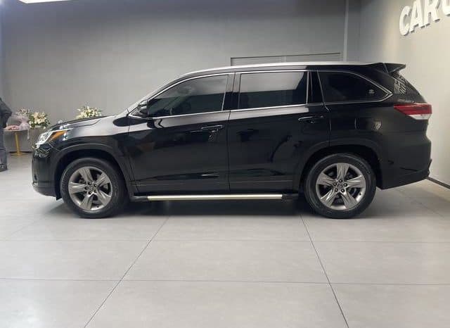 
								Toyota Highlander (III), 2021 full									