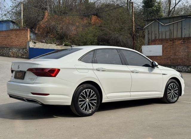 
								Volkswagen Jetta, 2020 full									