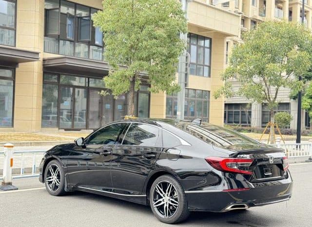 
								Honda Accord, 2023 full									