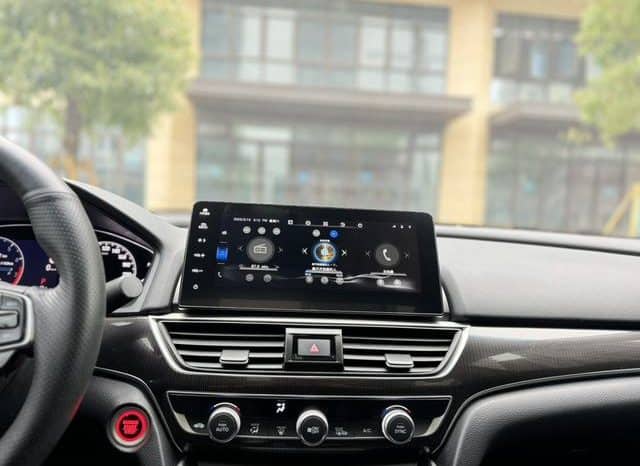 
								Honda Accord, 2023 full									