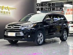 67d85822139a5 Toyota Highlander (III), 2020